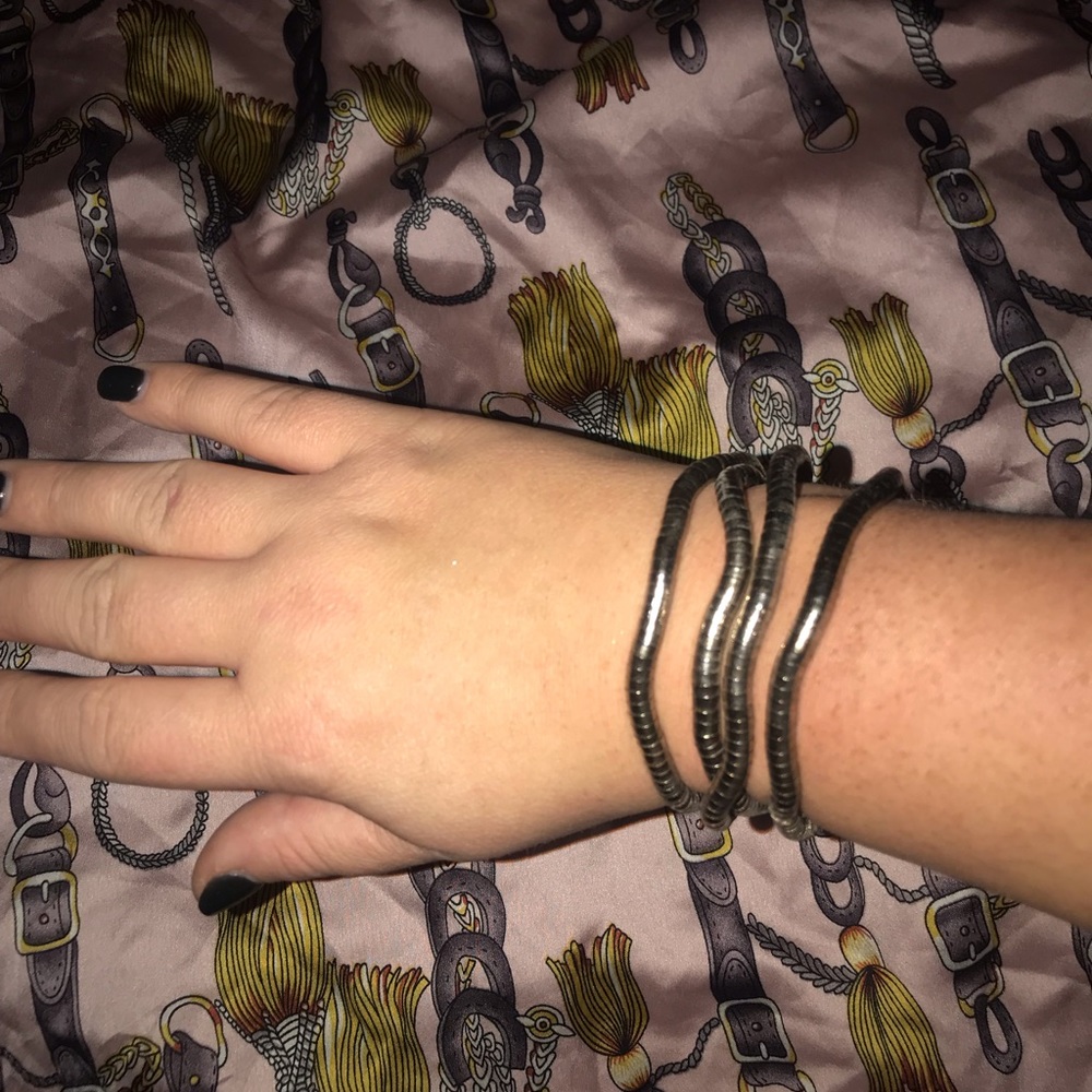 Moldable Necklace/Bracelet